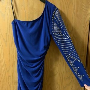 Blue one shoulder dress!
